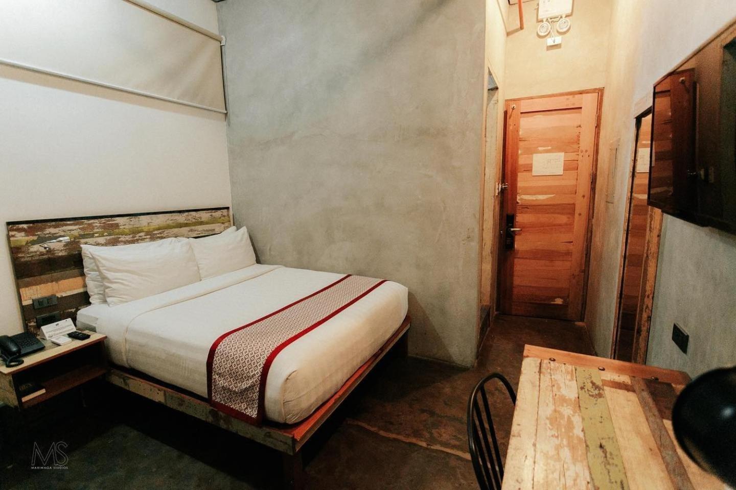 The Bricks Hotel Dumaguete City Екстер'єр фото